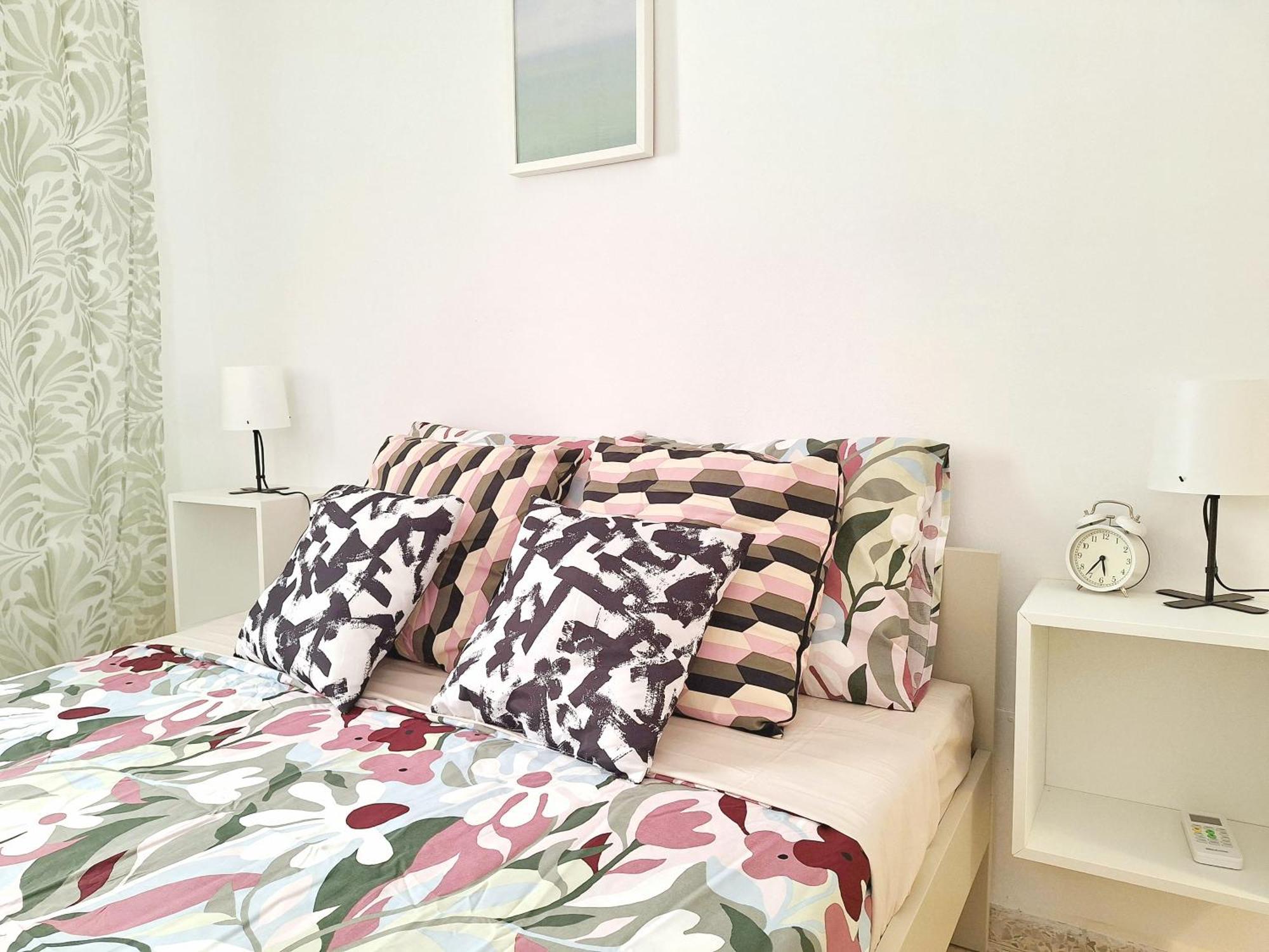 Sunny Malaga Centre Flats, 2 Options, With Balcony Or Terrace Διαμέρισμα Εξωτερικό φωτογραφία